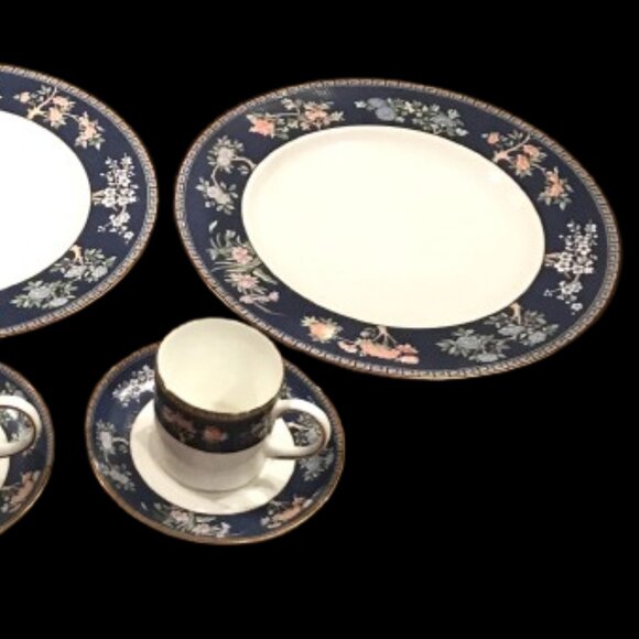 Wedgwood Bone China Blue Siam Made in England 7pcs - Picture 3 of 9